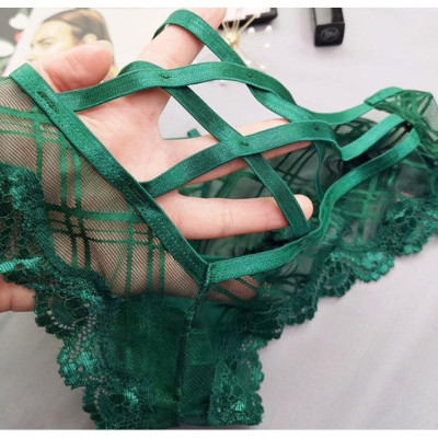 Quần Lót Tangas Ren Đan Dây Sexy B195