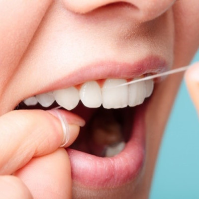 Chỉ nha khoa Lion 40m sợi chỉ mềm mại & bền dai - hàng nội địa Nhật Bản