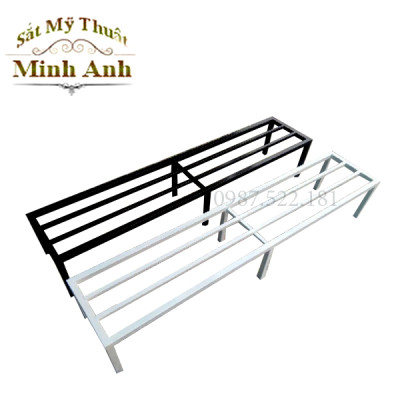 Kệ thép. Dài 100-120 cm. Rộng  20-25-30cm. Cao  10-15-20-25-30cm. 6 chân. 2 nan phụ. Hộp thép 2x2cm ( Hàng Chính Hãng )