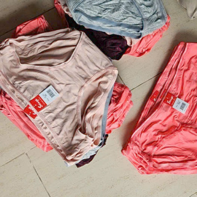 Combo 5 Quần Lót Nữ Cotton Lụa Trơn Senza 592 – Mềm Mịn, Thấm Hút, Co Giãn