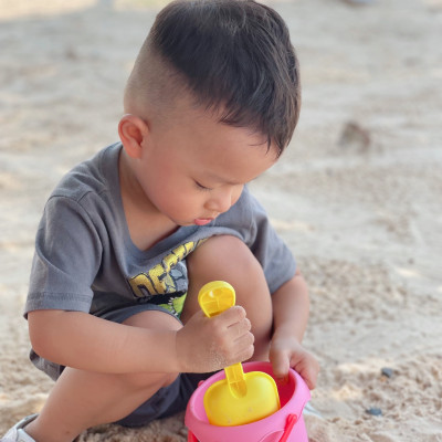 Đồ chơi xúc cát Toys House 035 ( Giao màu ngẫu nhiên )