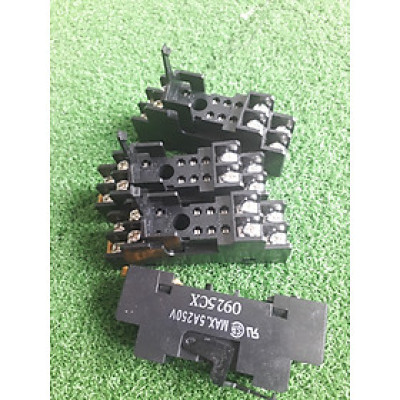 Đế rơ le P2RF-08 8 chân