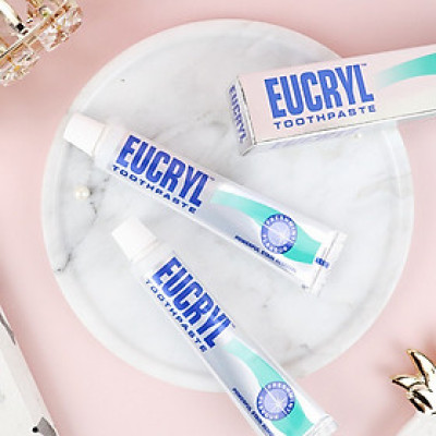 Kem Đánh TrắngRăng Eucryl 62g Anh Quốc - Bí Quyết Cho Hàm Răng Sáng Bóng, Thơm Mát