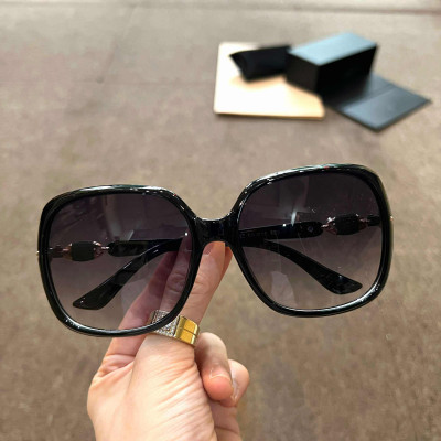 Kính râm chống nắng thời trang cho nữ Mắt vuông sành điệu