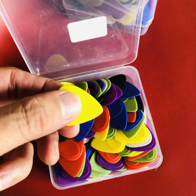 Phím đàn guitar size 1mm 1 cái guitar pick màu ngẫu nhiên mẫu giọt nước dễ cầm Duy Guitar Store