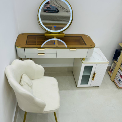 Bộ bàn ghế trang điểm nhập khẩu Tundo