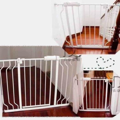 Thanh chắn cửa, chắn cầu thang Umoo, an toàn cho bé, không khoan đục, lắp đặt dễ dàng
