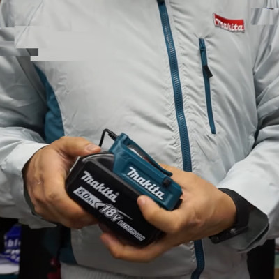 ÁO KHOÁC LÀM MÁT DÙNG PIN MAKITA FJ202DZL (KHÔNG KÈM PIN VÀ SẠC) - HÀNG CHÍNH HÃNG