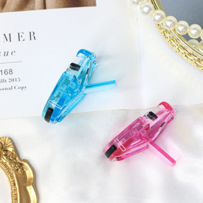 Uốn Cong Mi Thân Nhựa Kai 041KQ0154 (Màu Xanh)