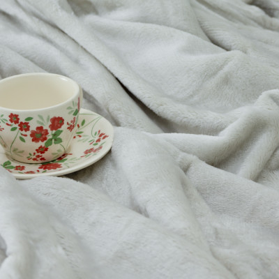 Mền tuyết NIN HOUSE 100% Microfiber 1m3x2m mới 2024, chăn hè cao cấp mịn màng, chăn lông tuyết nhung nhiều màu