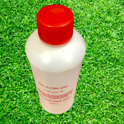 Dầu silicon: Dùng cho bôi trơn các chi tiết, bánh răng, các chi tiết chịu nhiệt... máy in, máy photocopy  ( HA - Hàng nhập khẩu )