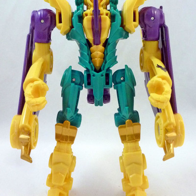 Mô hình Người máy Robot Đại bàng biến hình Beast Hunters Windrazor Predacon