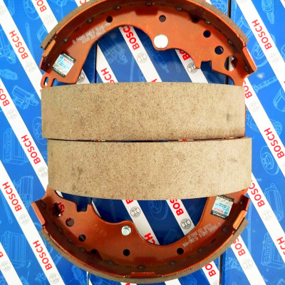 Bố Càng Sau Toyota Hiace (2006-2014) Sienna (2006-2010) - Bosch BP1506