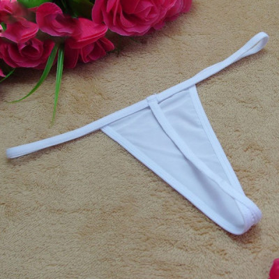 Quần lót lọt khe trơn - trắng