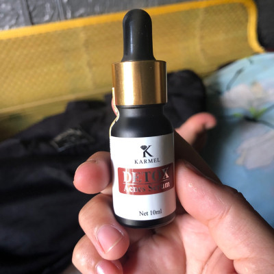 SERUM MỤN DETOX ACNES KARMEL 10ml -Ngừa Mụn, mờ vết thâm, mờ nám, tái tạo da, dưỡng trắng da ( mẫu mới )