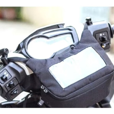 TÚI TREO ĐẦU XE MÁY NHIỀU NGĂN ĐỰNG PHỤ KIỆN VÀ ĐIỆN THOAI THUẬN TIỆN