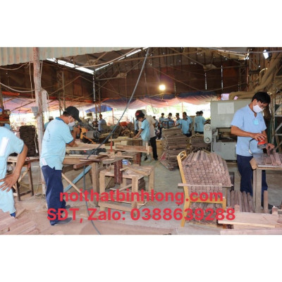 BÀN TRANG ĐIỂM 002