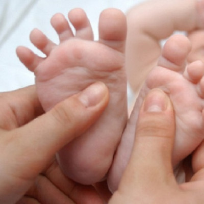 TINH DẦU TRÀM NGUYÊN CHẤT MẸ KEN-Chai 100ml