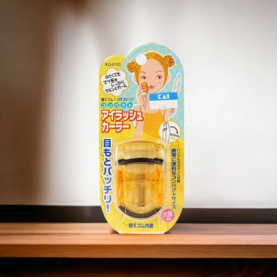 Bấm Mi Thân Nhựa Kai Beauty Care (6 màu)