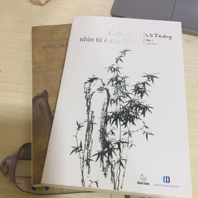 Sách - Trọn bộ Cuộc Sống Nhìn Từ Ô Cửa Thiền (Tập 1)