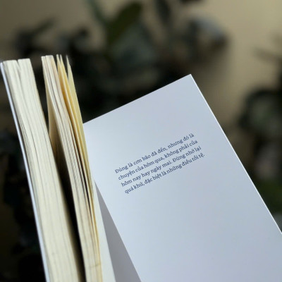 Sách - Phút biệt ly (Nhã Nam HCM)