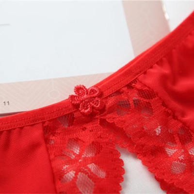 Quần lọt khe cực nóng bỏng - đỏ