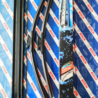 BỘ GẠT MƯA BOSCH AEROTWIN EURO SET VOLVO XC40 XC90 S90 (20X24)