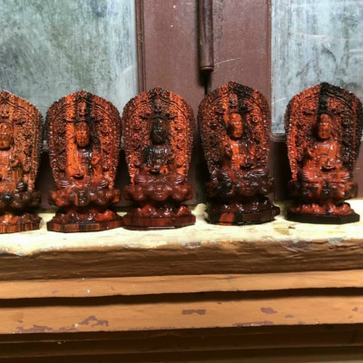 Tượng phật bà quan âm bồ tát khắc hai mặt bằng gỗ trắc đỏ đen kt 13×7×7cm