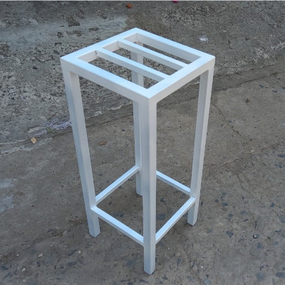 Kệ (giá) sắt để chậu hoa cây cảnh, mặt Vuông 20x20,25x25 ,30X30 cm có thanh giằng 4 chân Cao 35-40-45-50-55-60-65-70 Thép hộp 16mm ( Hàng Chính Hãng )