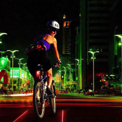 Đèn Hậu Laser Xe Đạp Kèm Giá Đỡ - Hàng chính hãng 