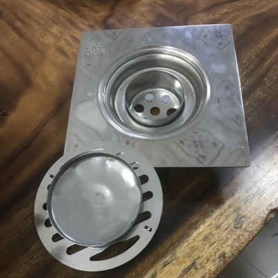 Phễu thoát sàn 15X15 Inox 304 