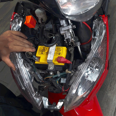 Pin khởi động Xe máy DZM BP106, Tuổi thọ 8-10 năm | Thay Ắc quy chì | Pin Lithium LifePO4 | 12V - 2.5Ah - 50A