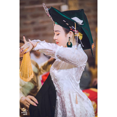 ĐỒ LAM ĐI CHÙA  Áo Lót Hầu