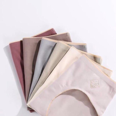 Quần lót nữ O2 cotton ép không đường may ( được chọn màu )