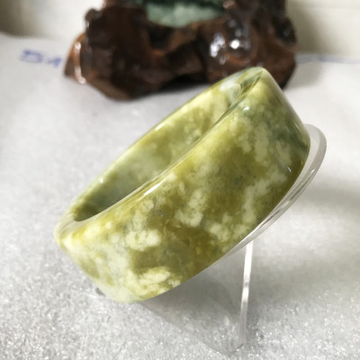 Vòng tay bạch ngọc trắng bản vuông cao 2.5 cm cho nam ( nhiều kích thước đường kính từ 6.0 đến 7.0cm)