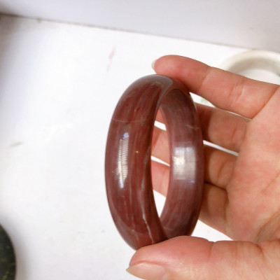 Vòng tay đá đỏ tự nhiên 100%cho người mệnh Thổ và Hỏa