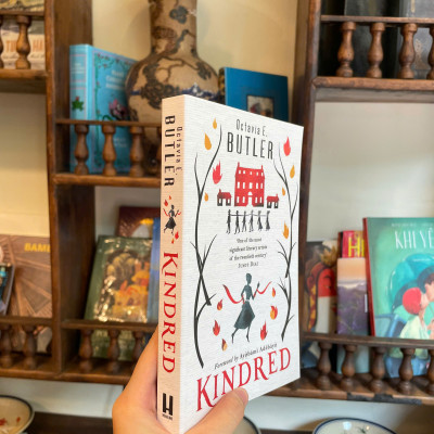 Sách - Kindred by Octavia E. Butler - Historical Fiction/ Science Fiction/ Fantasy - Ngoại Văn