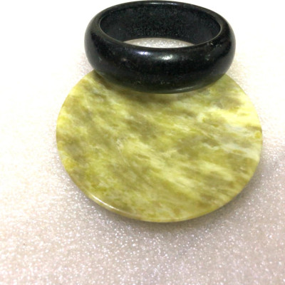 Vòng tay cẩm thạch đen đá tự nhiên Việt Nam 