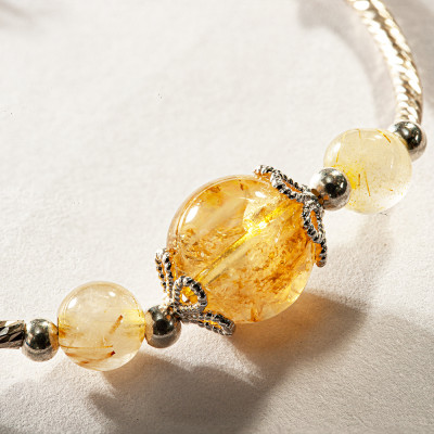 Vòng tay phong thủy Thạch anh tóc vàng thiên nhiên VK006