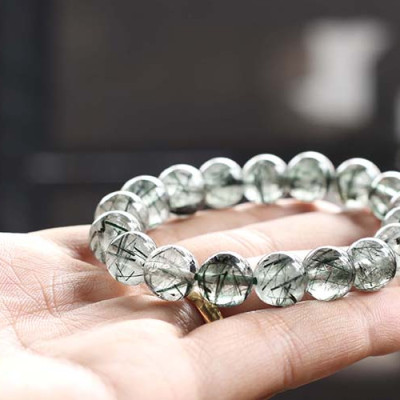 Vòng Thạch Anh Tóc Xanh Nhạt 11.5mm Ngọc Quý Gemstones VT115
