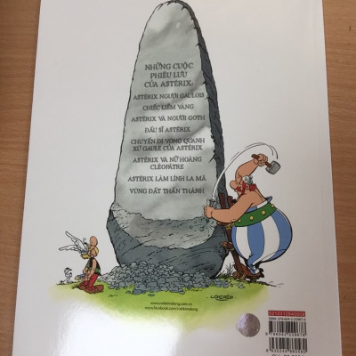 ASTÉRIX - VÙNG ĐẤT THẦN THÁNH