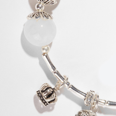 Vòng tay thạch anh ưu linh trắng phối hồ ly Ngọc Quý Gemstones