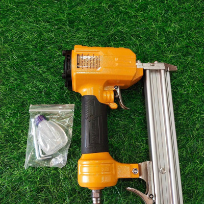 SÚNG BẮN ĐINH GỖ KHÍ NÉN 10-30MM INGCO ABN10301-3 - HÀNG CHÍNH HÃNG