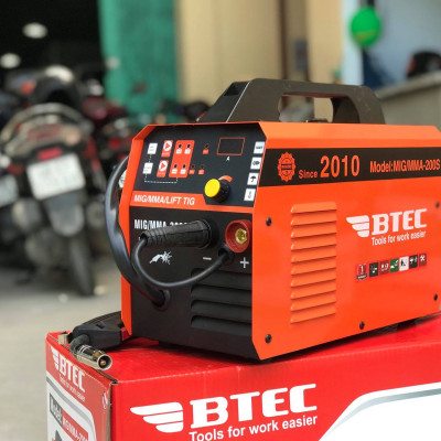 MÁY HÀN MIG DÙNG KHÍ/ KHÔNG DÙNG KHÍ ĐA NĂNG BTEC MIG/MMA 200S ( TẶNG ĐÔI BAO TAY HÀN CAO CẤP TOLSEN 45026)- HÀNG CHÍNH HÃNG