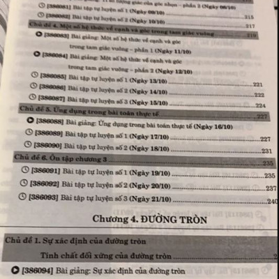 Tổng ôn Toán 9 - Tập 1 - 2025 Moonbook