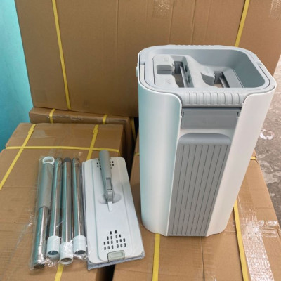 Bộ lau nhà Plus 2 ngăn tự vắt, cây lau nhà xoay 360 độ giúp lau sàn làm sạch