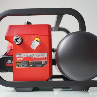 MÁY NÉN KHÍ PIN MILWAUKEE M18 FAC-0 (TẶNG PIN 12AH + SẠC M12-18C) - HÀNG CHÍNH HÃNG
