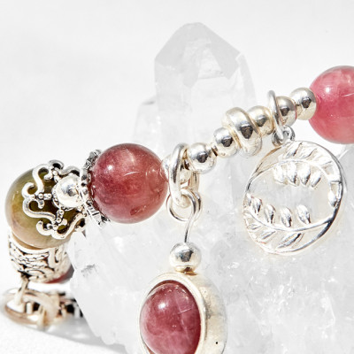 Vòng tay Tourmaline đa sắc mix nguyệt quế Ngọc Quý Gemstones