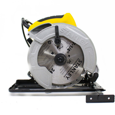 Máy cưa cầm tay 1600W- 190mm Stanley SC16-B1