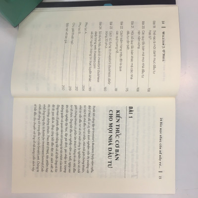 Combo 1 Cuốn sách: 24 Bài Học Sống Còn Để Đầu Tư Thành Công Trên Thị Trường Chứng Khoán